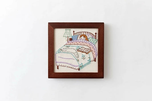 COSMO A Life With A Cat Bed Room Embroidery Kit