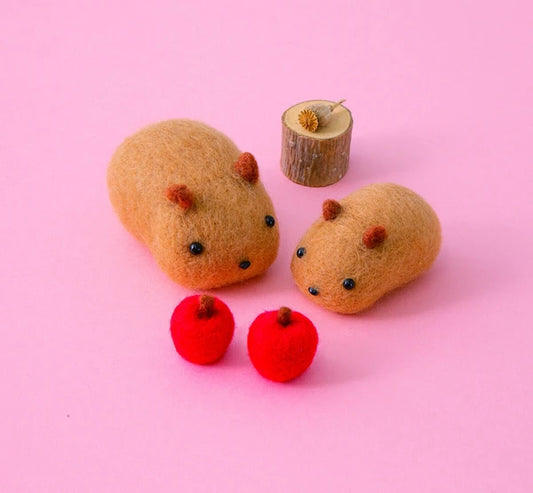 Hamanaka Daifuku Kapi & Little Apple Needle Felting Kit